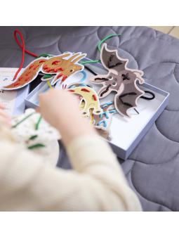 Jeu de laçage – Amis de la forêt : Motricité et imagination