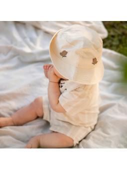 Bob en coton biologique brodé Alpha